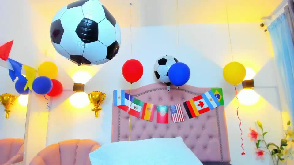 molyrestrepo Webcam Chat June 25, 2026