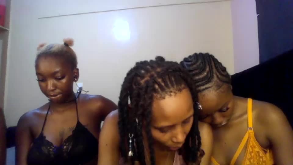 sweetbaby_30 Webcam Chat June 25, 2026