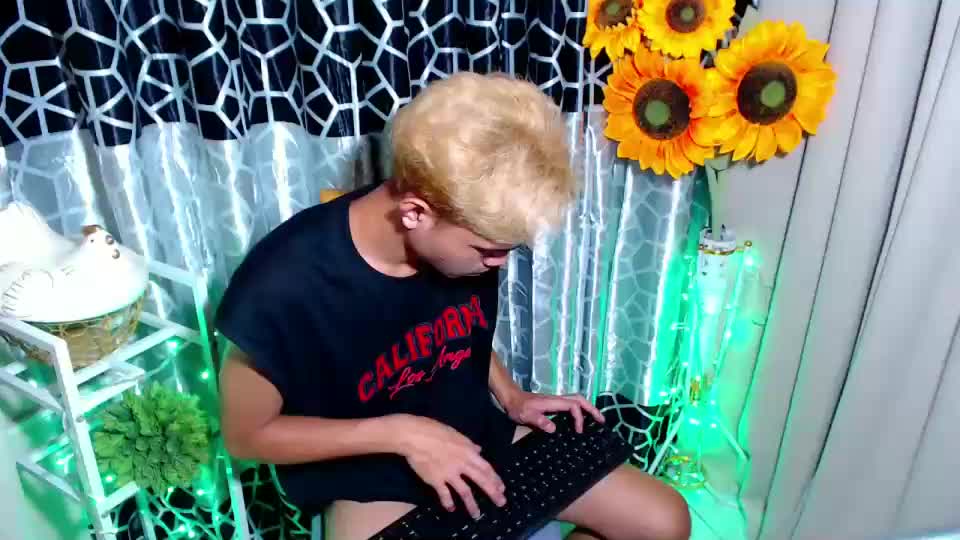 asian_mjxx Webcam Chat June 29, 2026