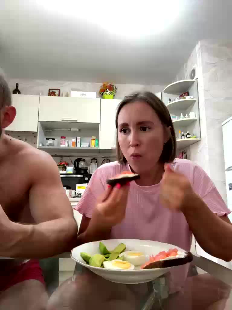 RUS577643 Webcam Chat June 25, 2026