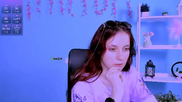 nami_glow Webcam Chat June 14, 2026