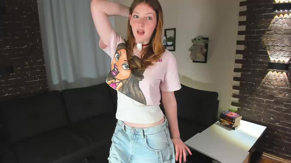 viola_larson Webcam Chat June 29, 2026