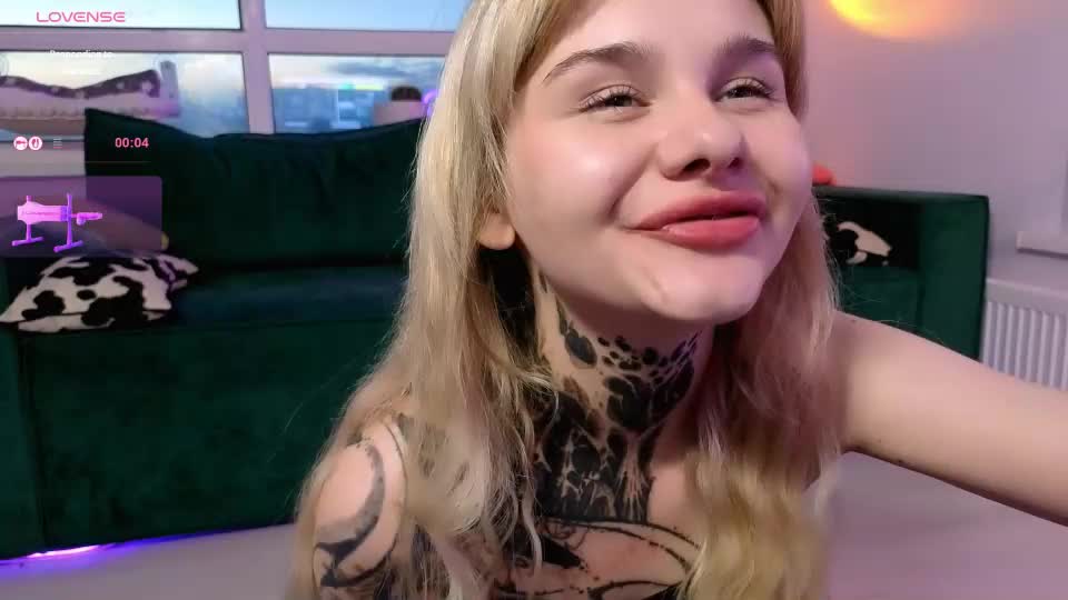britney_lynch Webcam Chat June 22, 2026