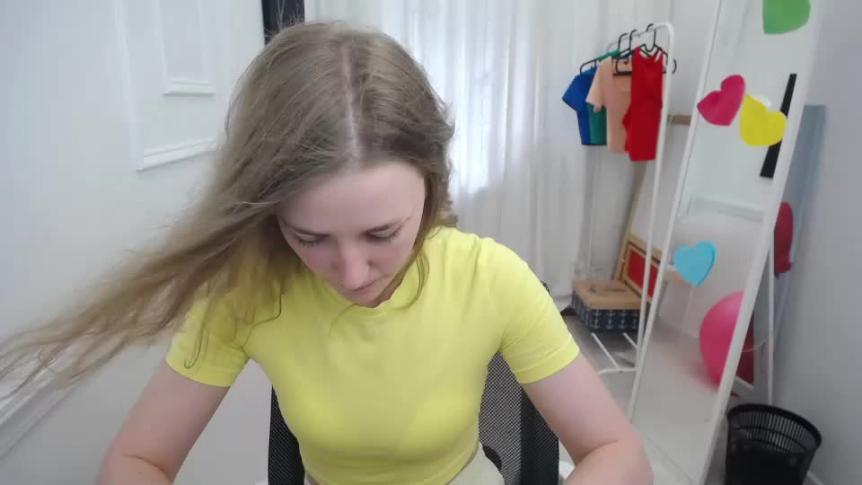 bree_sky Webcam Chat June 28, 2026