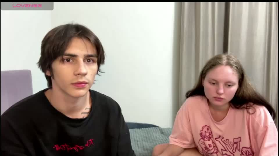flowerscouple Webcam Chat June 29, 2026