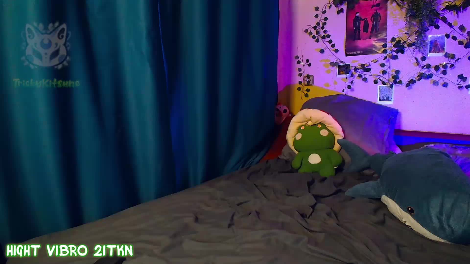 Tricky_Kitsune Webcam Chat June 23, 2026