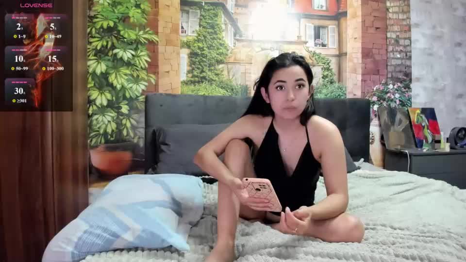 _litteangie_ Webcam Chat June 27, 2026