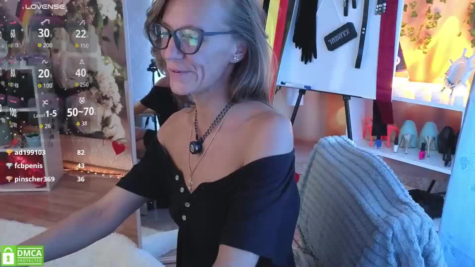 jesica_moon_peachyy Webcam Chat June 28, 2026