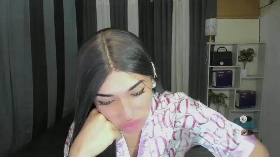 pixiedoll_ Webcam Chat June 28, 2026