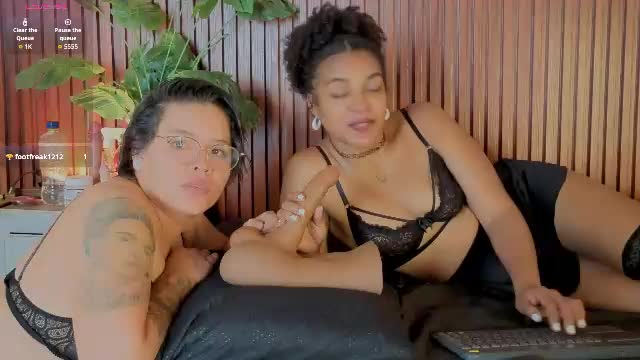 _paradissela Webcam Chat June 20, 2026