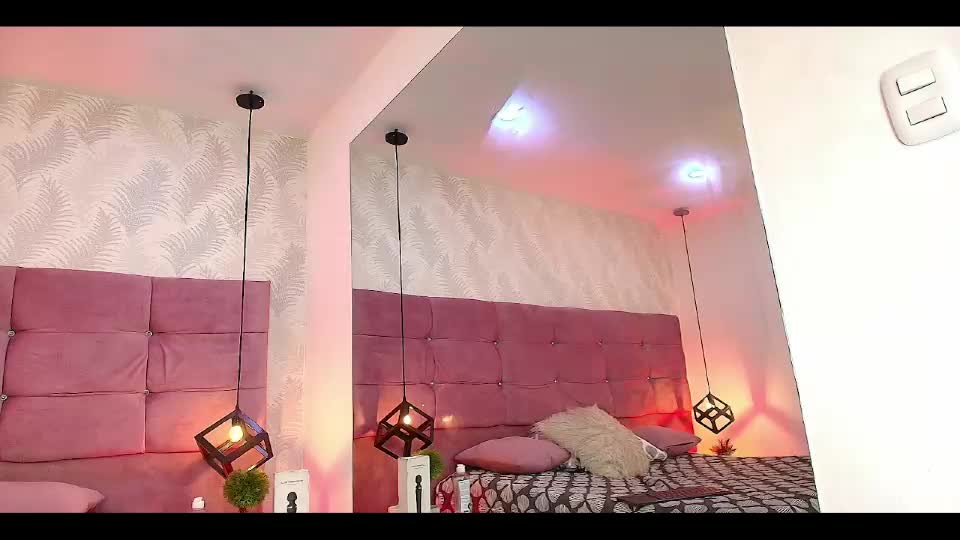 exoticaphrodite Webcam Chat June 29, 2026
