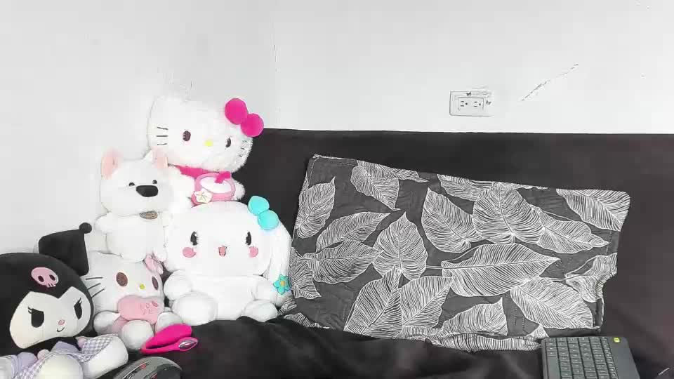 salome_daniel Webcam Chat June 24, 2026