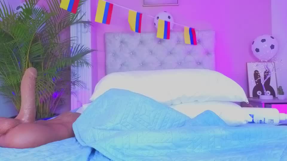 caro_lovings Webcam Chat June 28, 2026