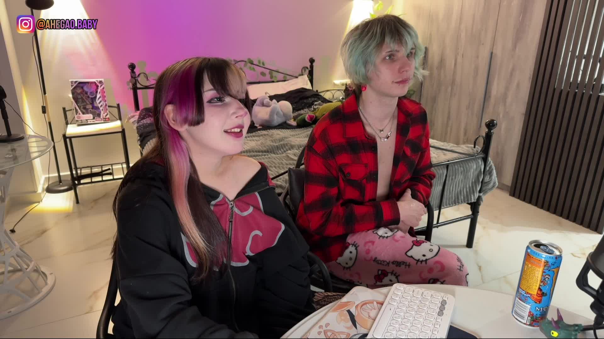 h3ntai-baby Webcam Chat June 14, 2026