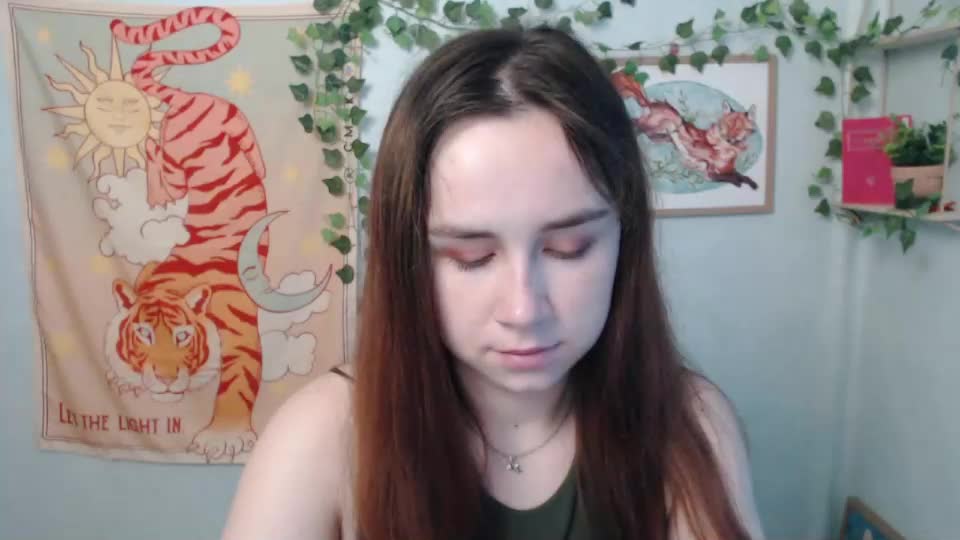 veryveryvery_shy Webcam Chat June 29, 2026