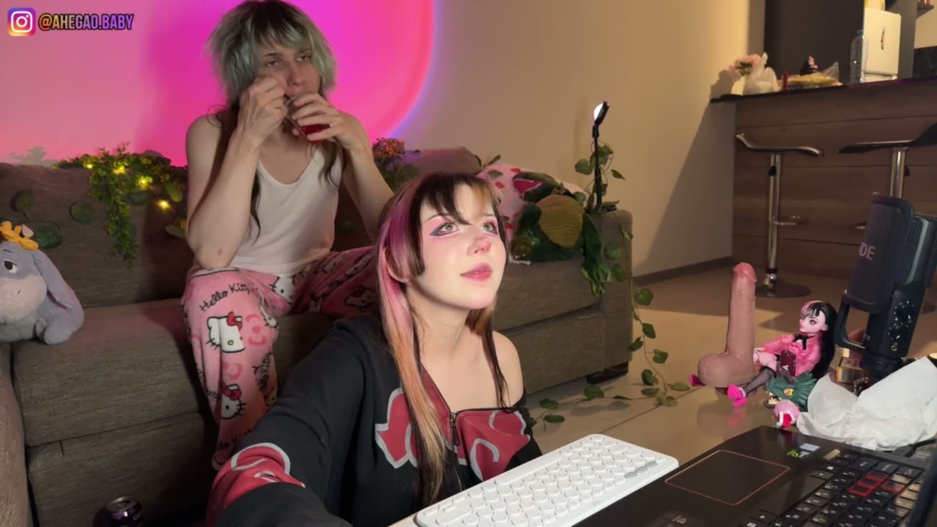 h3ntai-baby Webcam Chat June 26, 2026