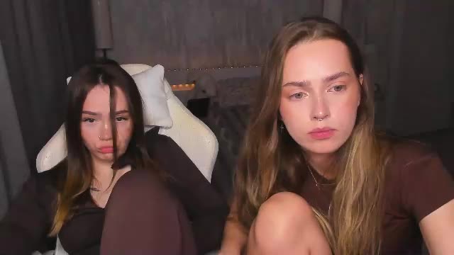 top_twins Webcam Chat June 20, 2026