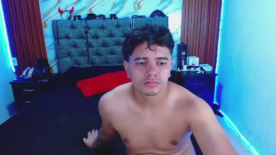 crisandmery Webcam Chat June 29, 2026