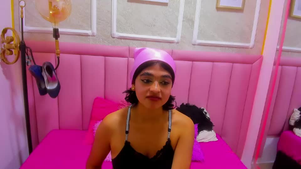 velvet_giirll Webcam Chat June 28, 2026