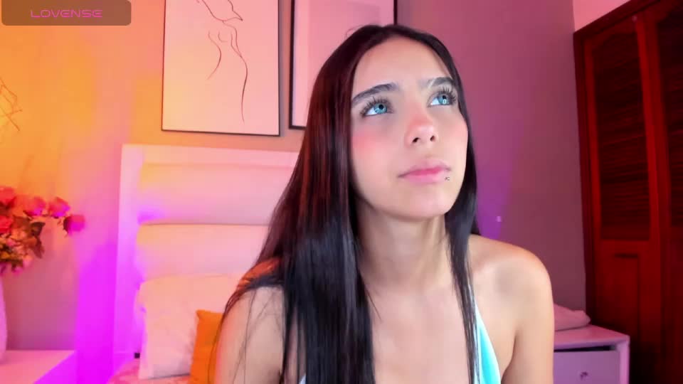 mia_levy Webcam Chat June 28, 2026