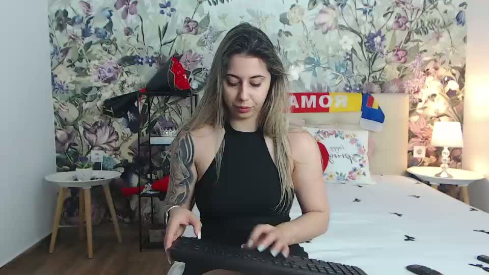 rosediamond06 Webcam Chat June 28, 2026