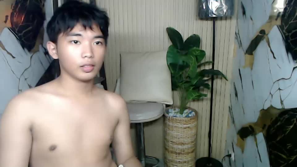 hottestloues Webcam Chat June 27, 2026