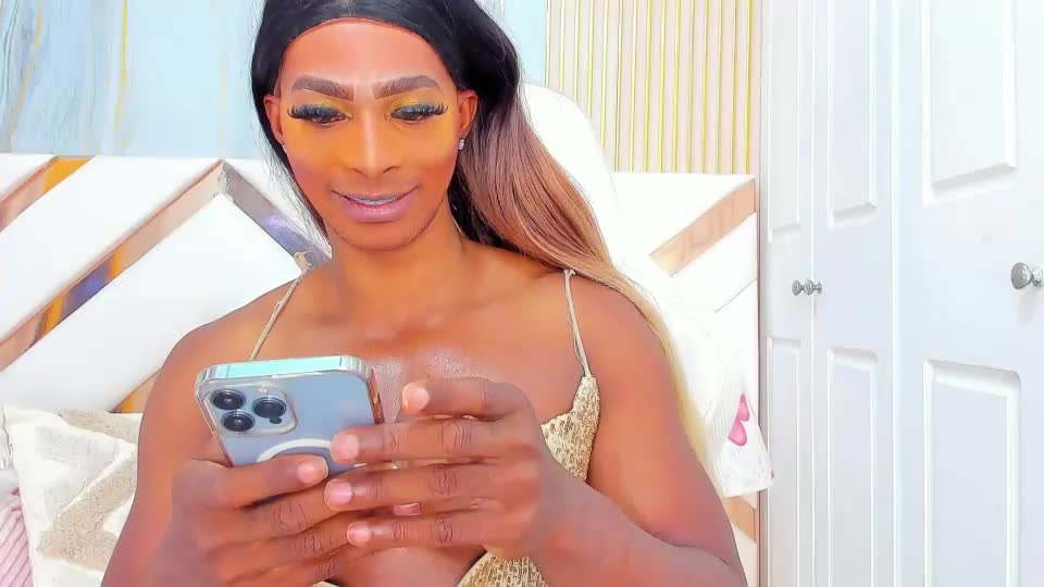 briggittebony Webcam Chat June 24, 2026