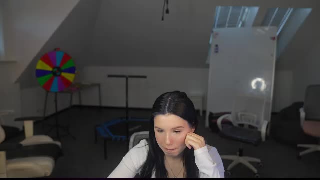 juicy_secrets_054 Webcam Chat June 14, 2026