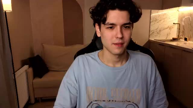 travisrivas Webcam Chat June 14, 2026