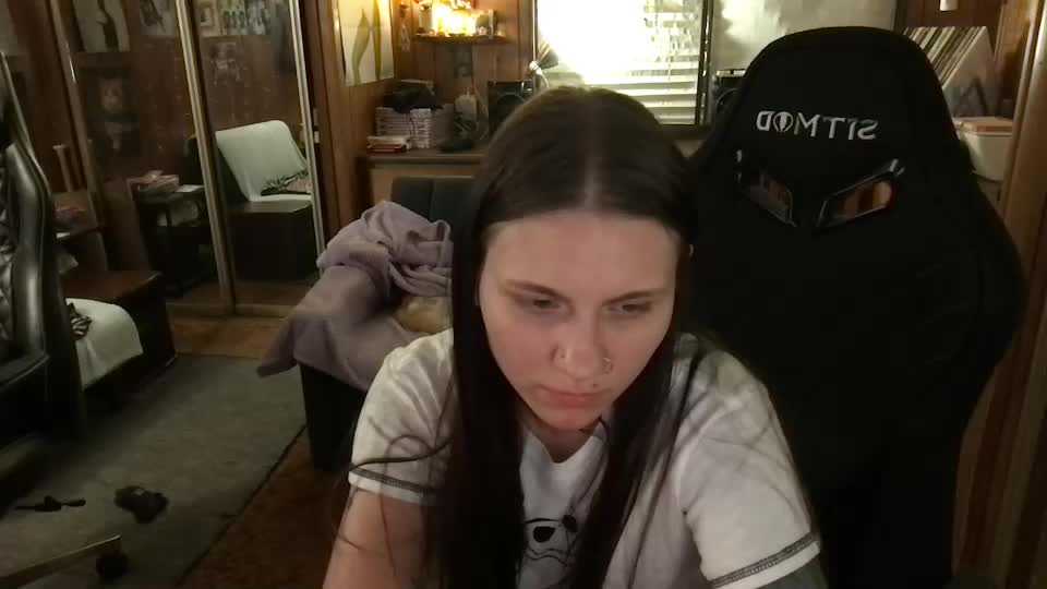 incognitoqueen Webcam Chat June 20, 2026