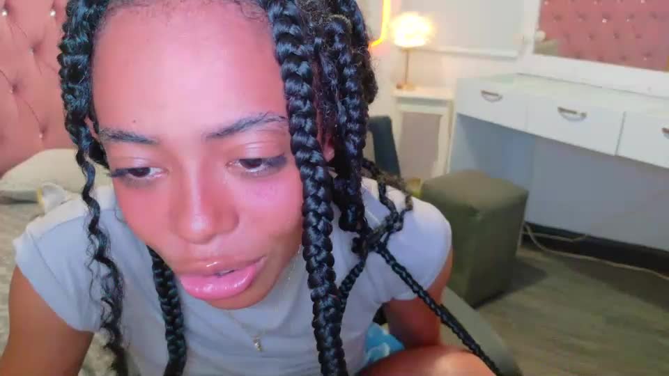 peneelopeecute Webcam Chat June 28, 2026