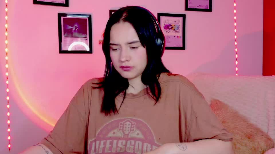emily_lindey_ Webcam Chat June 28, 2026