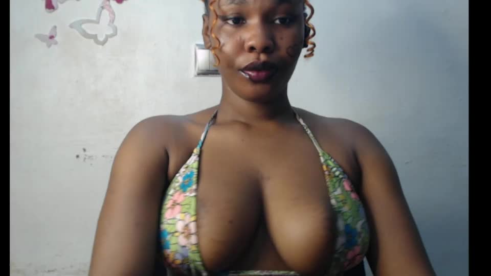cum_ebony_xxxpetit Webcam Chat June 29, 2026