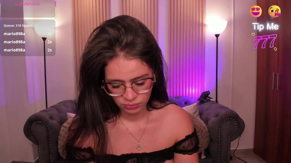 nanaa_snow Webcam Chat June 28, 2026
