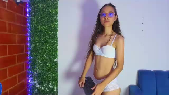 athenea_03 Webcam Chat June 16, 2026