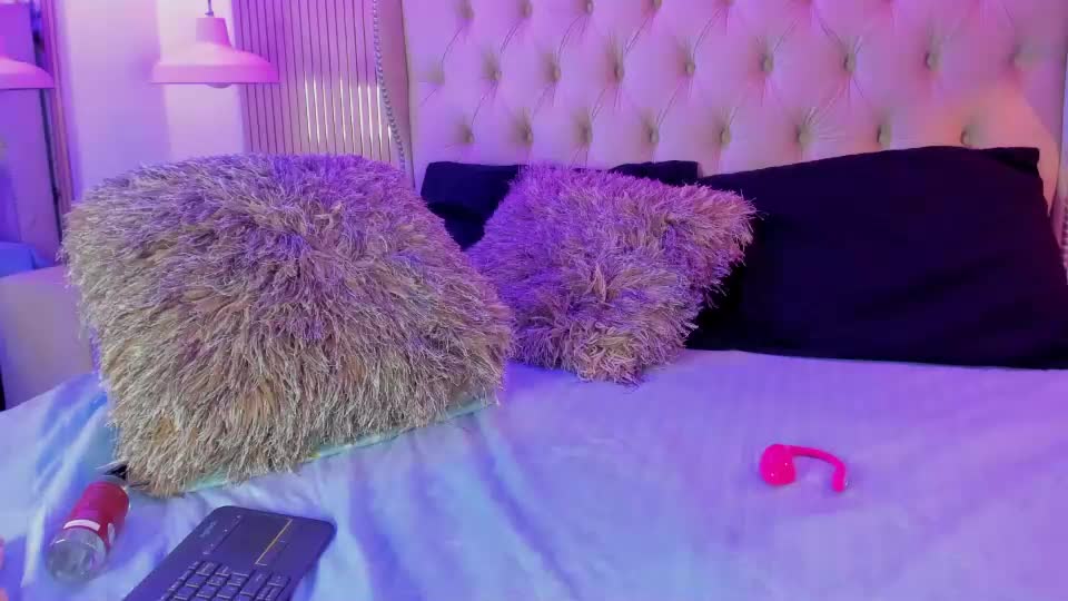 violettaruizz Webcam Chat June 28, 2026