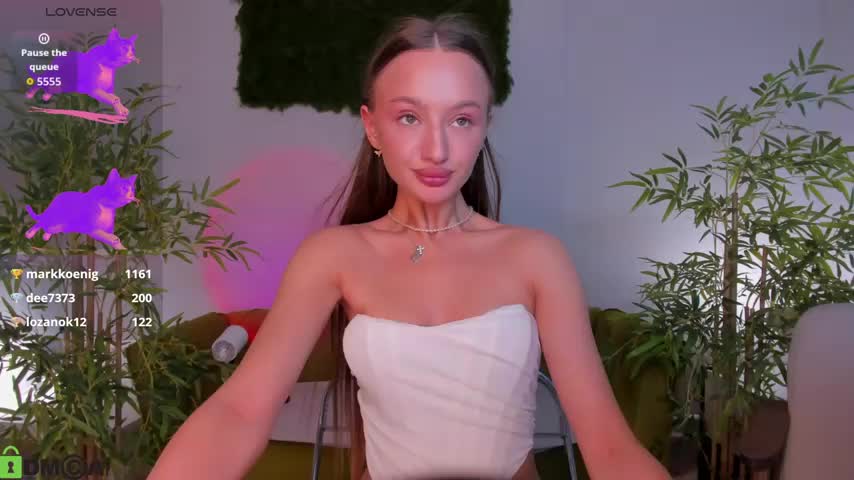 miiss__lulu Webcam Chat June 29, 2026