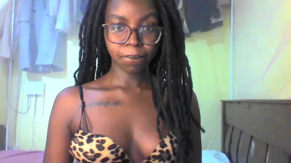 ebonymuse2 Webcam Chat June 29, 2026