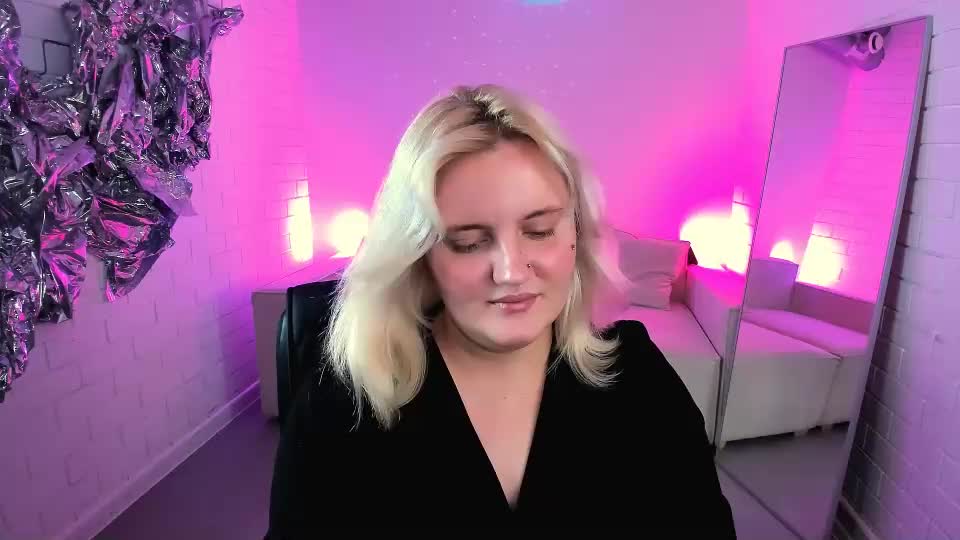katybriggs Webcam Chat June 28, 2026