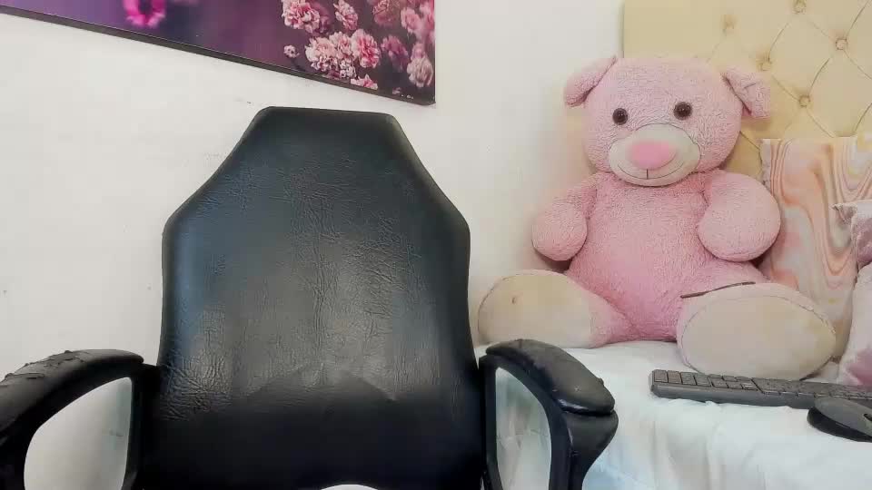 vicky_castillo Webcam Chat June 30, 2026