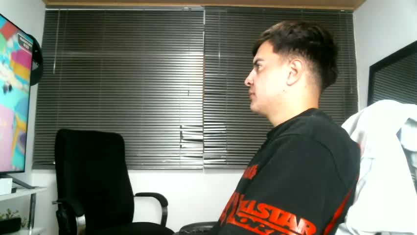 franccesco_699 Webcam Chat June 16, 2026