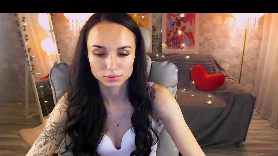 nicolemerz Webcam Chat June 28, 2026