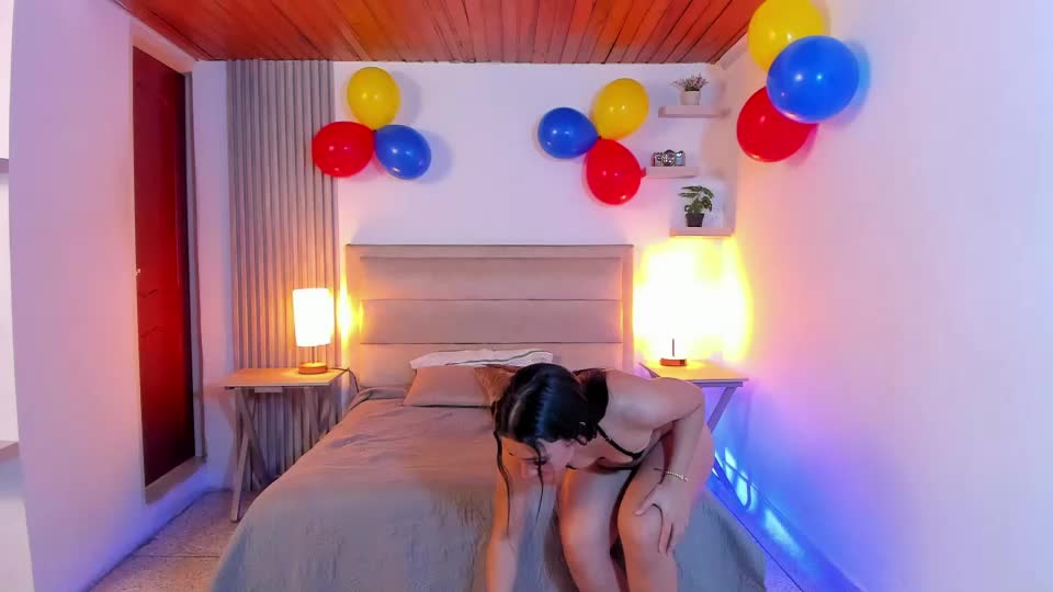 dolls_wallen Webcam Chat June 20, 2026