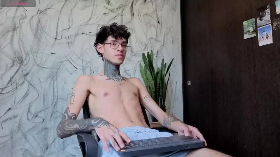 arteemiis Webcam Chat June 26, 2026