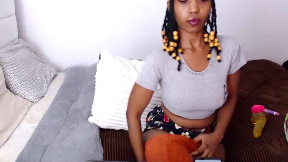 thee_habibah Webcam Chat June 29, 2026