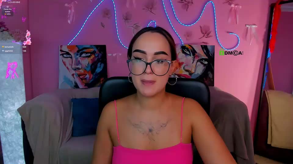 ollivia_dream Webcam Chat June 24, 2026
