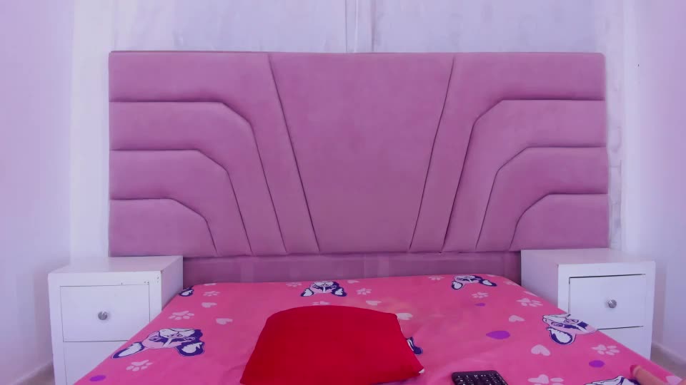 lulu_kissx Webcam Chat June 30, 2026