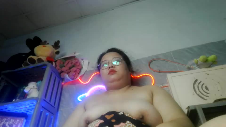 tini_bei Webcam Chat June 30, 2026