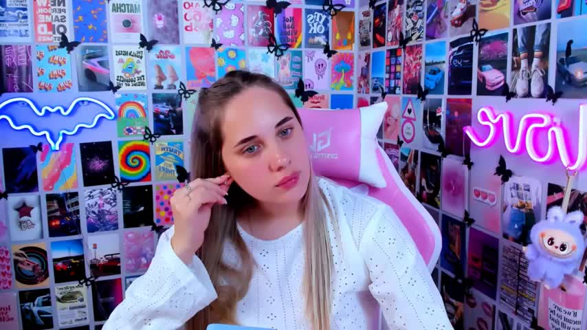 MiaMilas Webcam Chat June 30, 2026