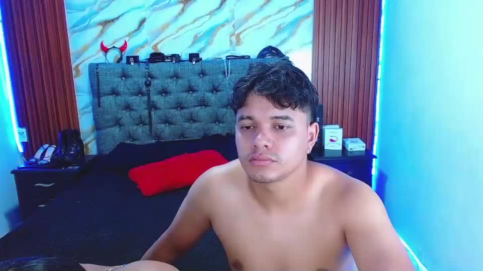 crisandmery Webcam Chat June 29, 2026